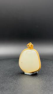 1:天然收藏级精品新疆和田玉籽料原石,18k黄金镶嵌白玉挂件籽料