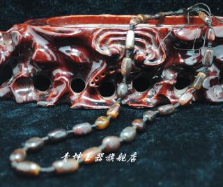 【青坤玉器 天然新疆和田玉a货吊坠链子 黑皮籽料青白玉项链批发】河